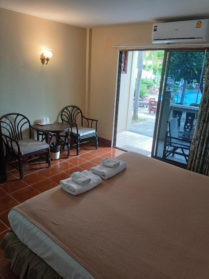 Ban Nam Mao Resort Nacsomtien Kültér fotó