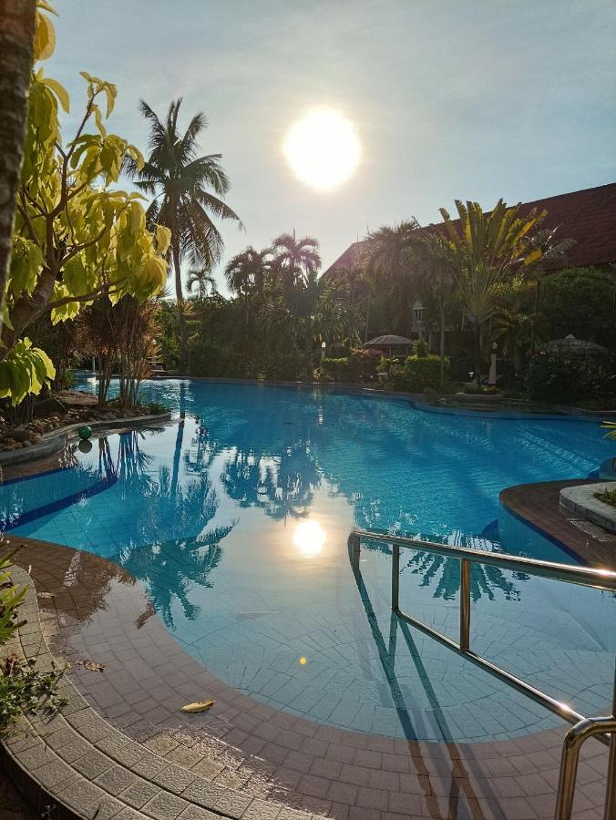 Ban Nam Mao Resort Nacsomtien Kültér fotó