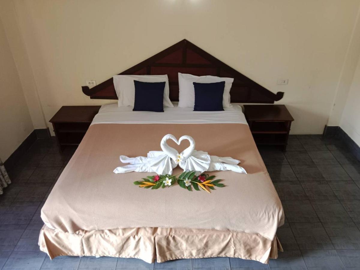 Ban Nam Mao Resort Nacsomtien Kültér fotó