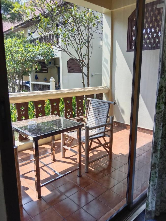 Ban Nam Mao Resort Nacsomtien Kültér fotó