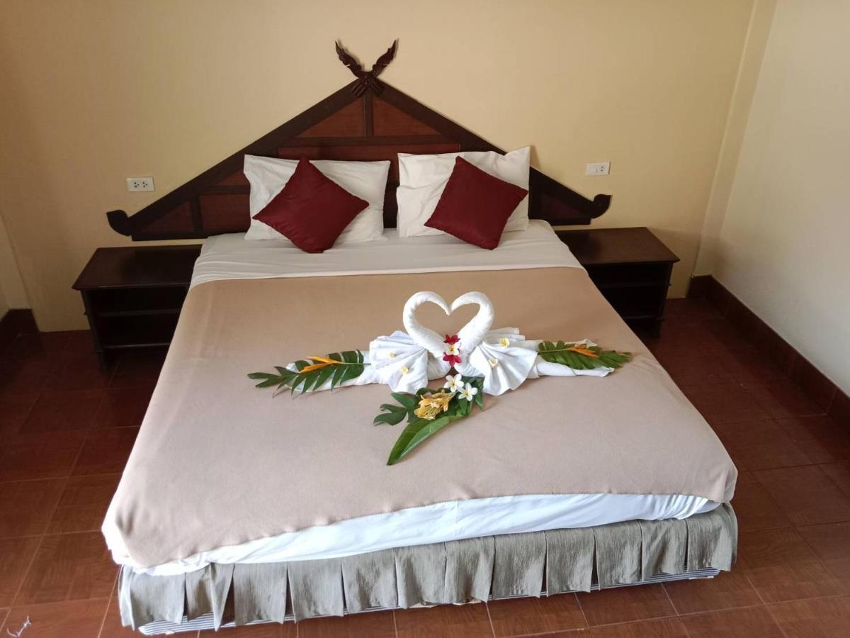 Ban Nam Mao Resort Nacsomtien Kültér fotó