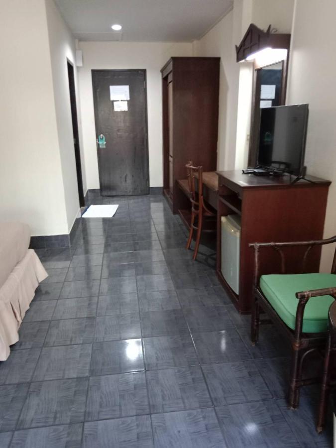Ban Nam Mao Resort Nacsomtien Kültér fotó