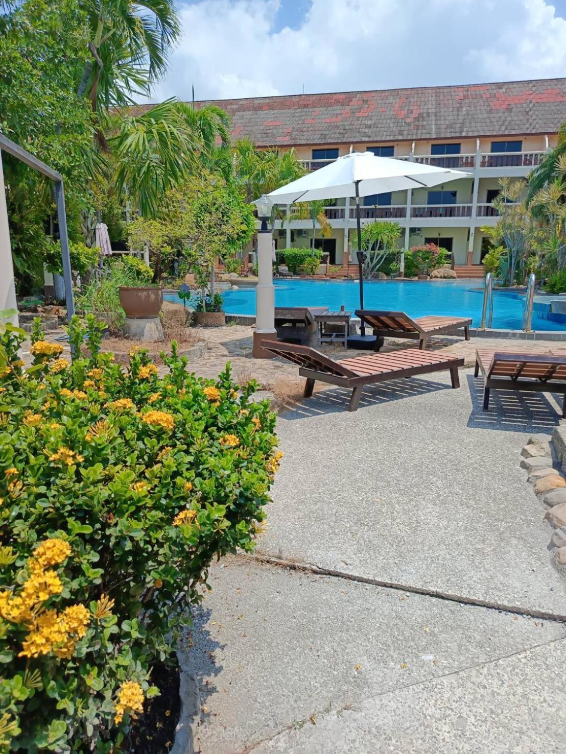 Ban Nam Mao Resort Nacsomtien Kültér fotó